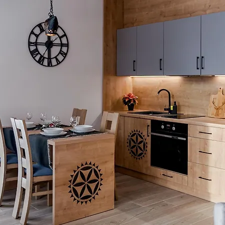 Osada Wichrowka * Dursztyn