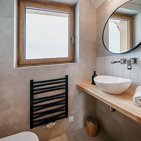 Osada Wichrowka * Dursztyn