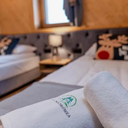 Osada Wichrowka Ze Strefa Spa, Basenem Letnim I Widokiem Na Gory